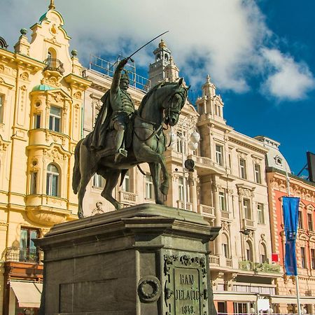 Aurelia Antik Apartments & Rooms, Zagreb City Center Buitenkant foto