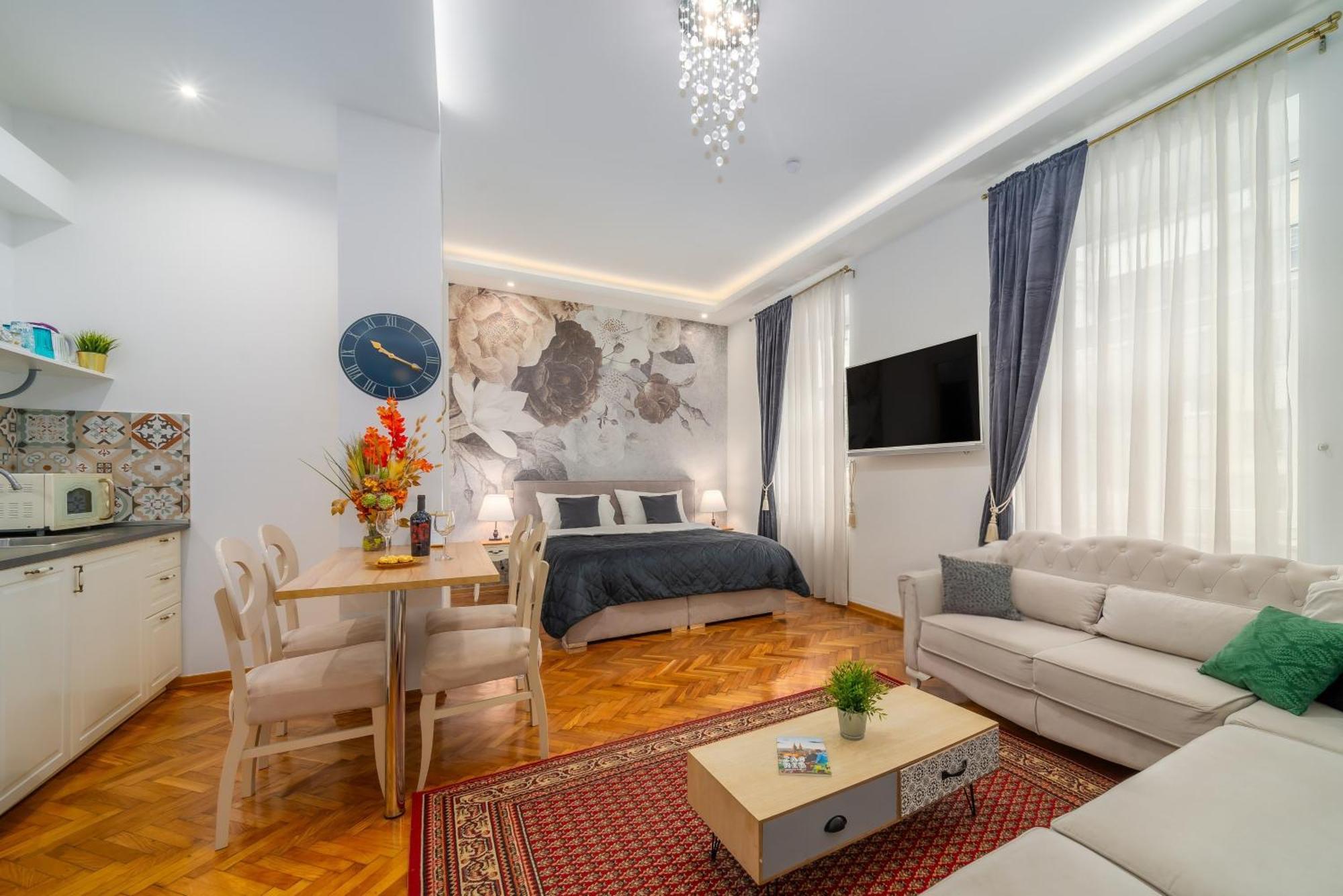 Aurelia Antik Apartments & Rooms, Zagreb City Center Buitenkant foto