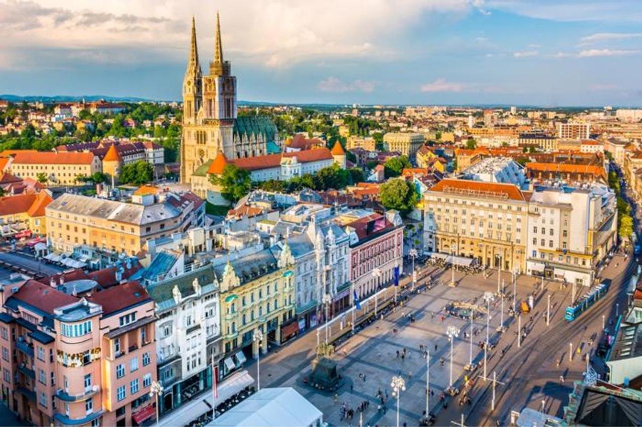 Aurelia Antik Apartments & Rooms, Zagreb City Center Buitenkant foto
