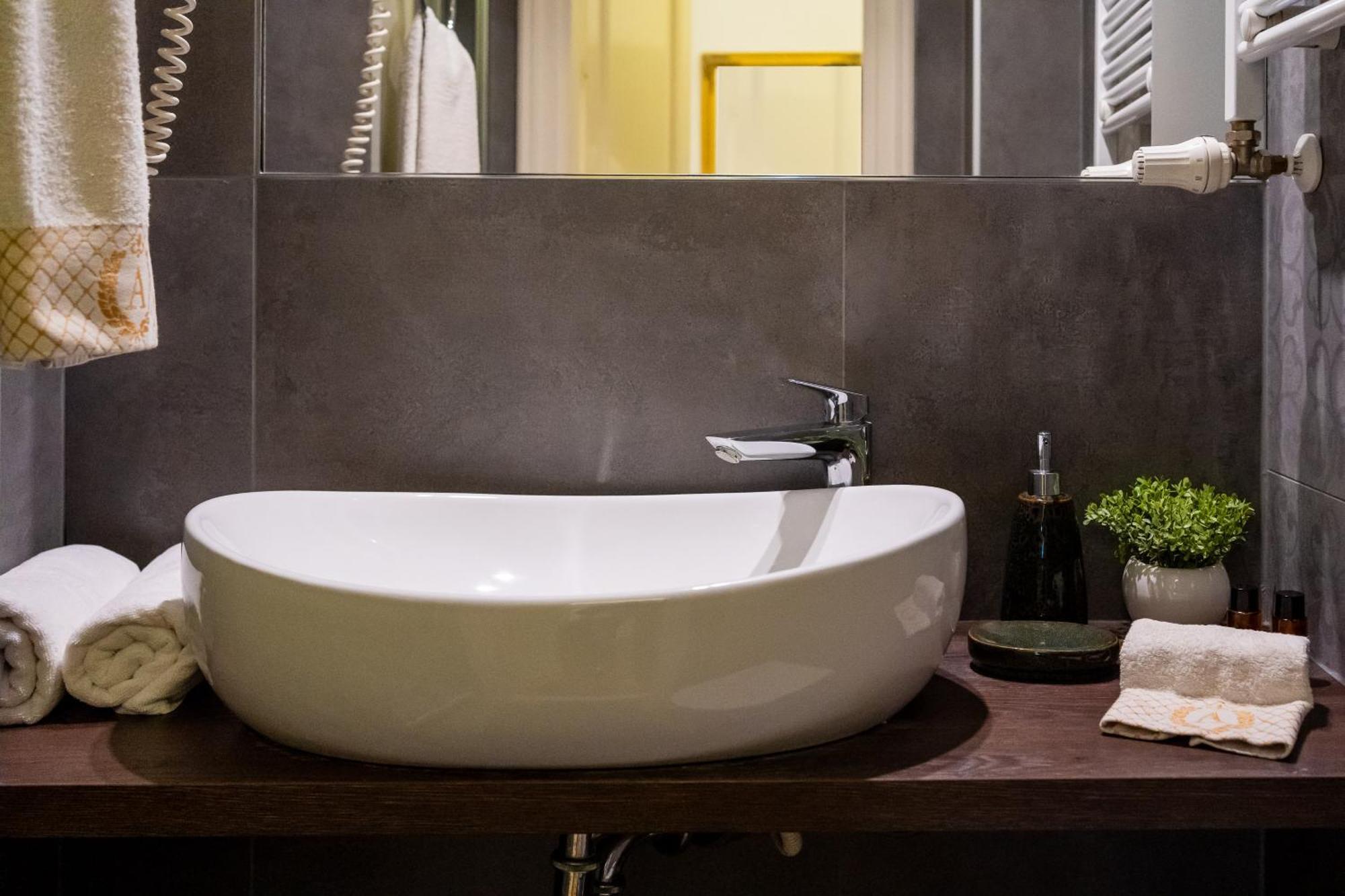 Aurelia Antik Apartments & Rooms, Zagreb City Center Kamer foto