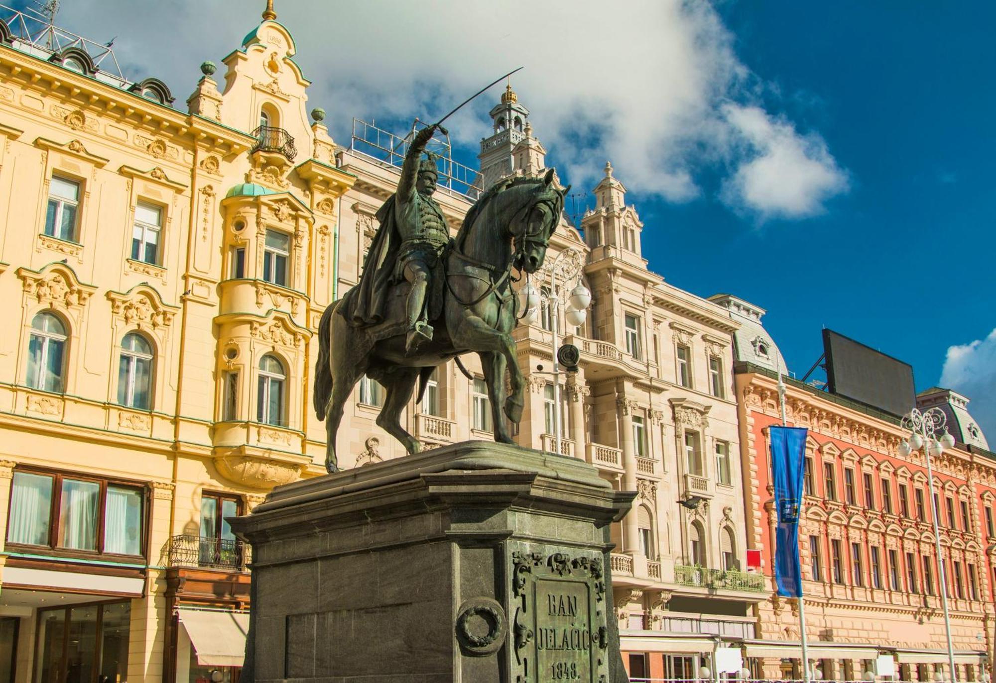 Aurelia Antik Apartments & Rooms, Zagreb City Center Buitenkant foto